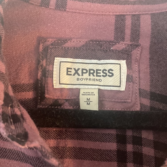 Woman’s Express purple plaid flannel. Size medium. - Picture 3 of 4